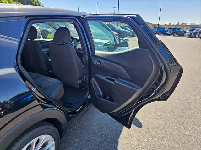 2027 Chevrolet Bolt LT FWD