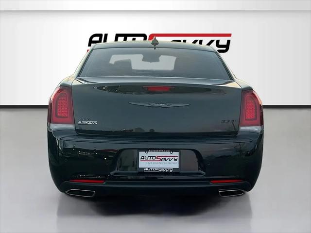 2023 Chrysler 300 Touring L AWD