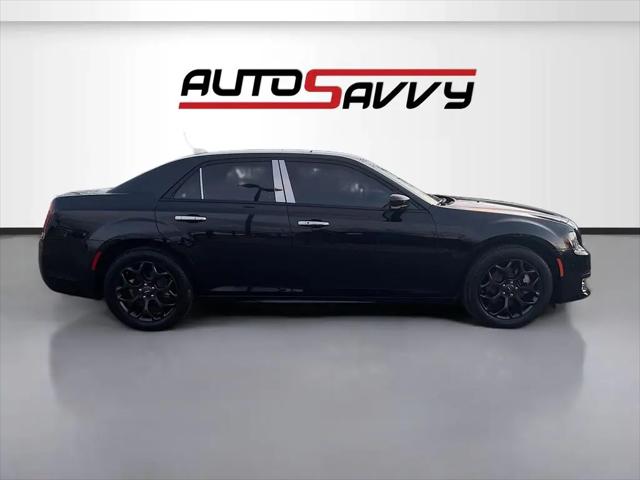 2023 Chrysler 300 Touring L AWD