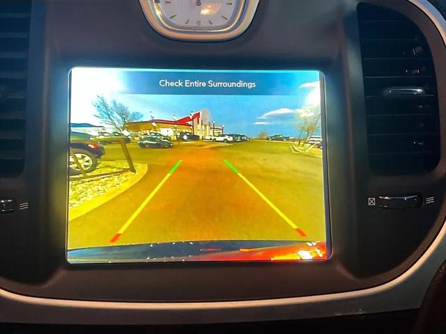 2023 Chrysler 300 Touring L AWD