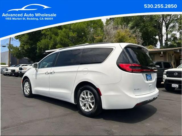 2022 Chrysler Pacifica Touring L