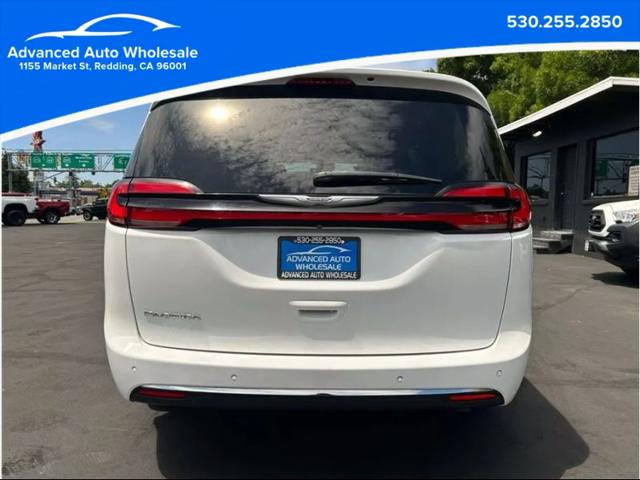 2022 Chrysler Pacifica Touring L
