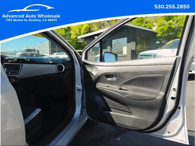 2021 Nissan Versa SV Xtronic CVT