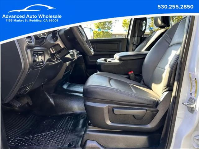 2022 Ram 3500 Tradesman Crew Cab 4x4 6'4" Box