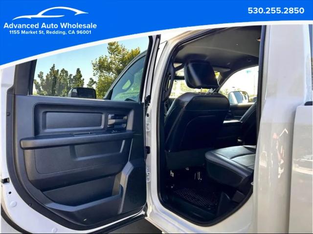 2022 Ram 3500 Tradesman Crew Cab 4x4 6'4" Box