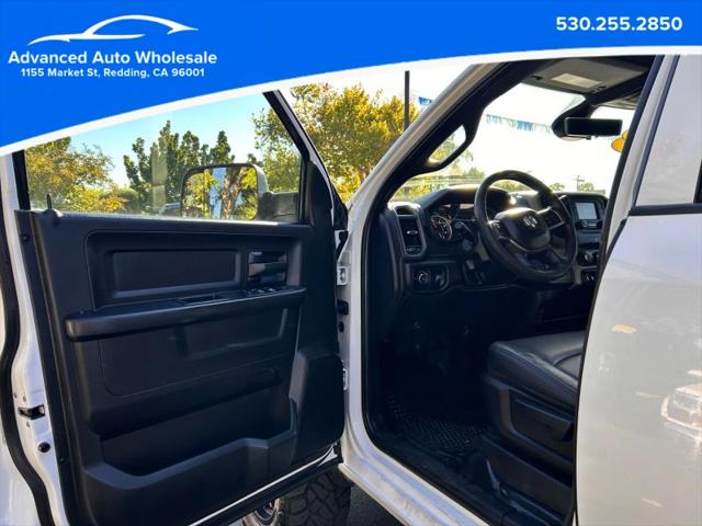 2022 Ram 3500 Tradesman Crew Cab 4x4 6'4" Box
