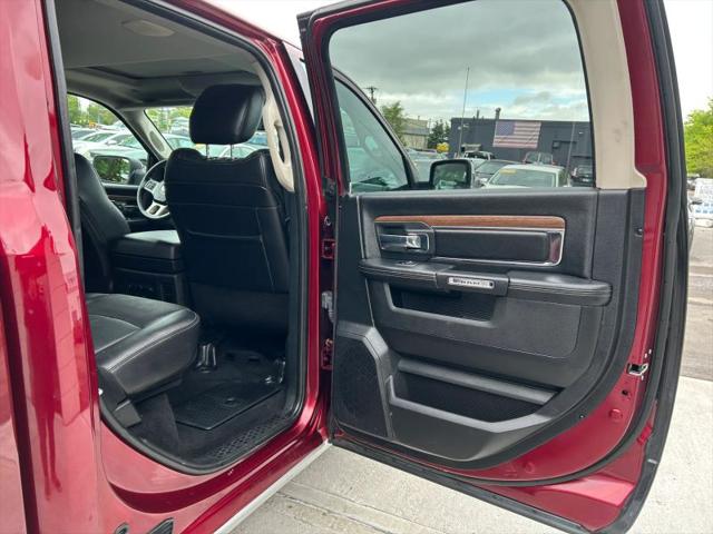 2018 Ram 1500 Laramie Crew Cab 4x4 5'7" Box