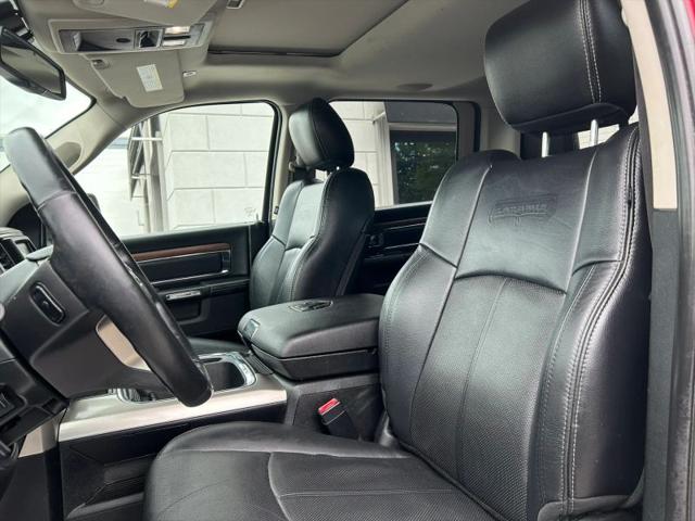 2018 Ram 1500 Laramie Crew Cab 4x4 5'7" Box