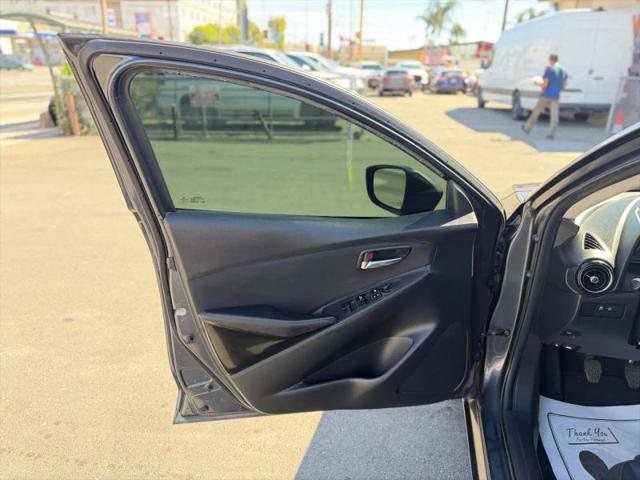 2016 Scion iA Base