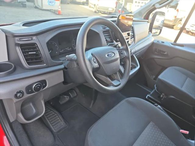 2020 Ford Transit Passenger Wagon XL