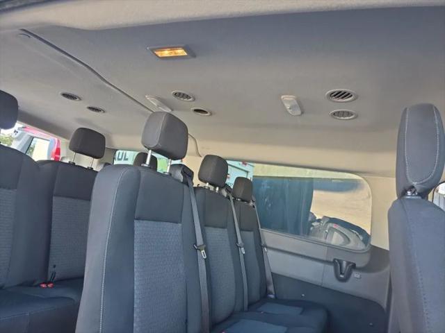2020 Ford Transit Passenger Wagon XL