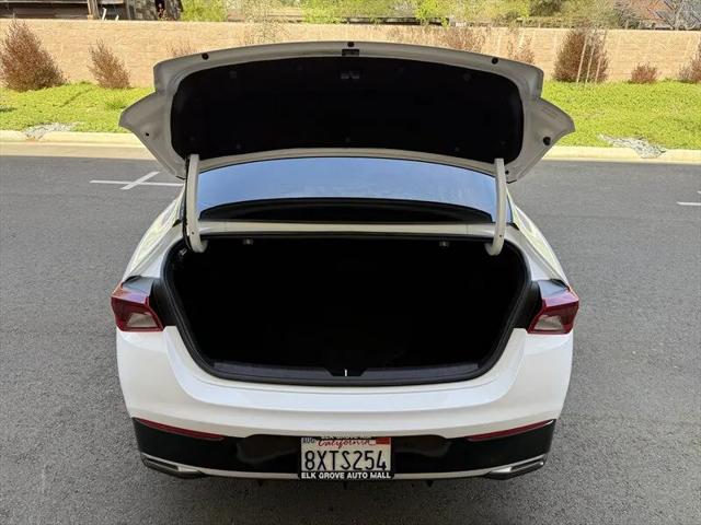 2021 Kia K5 LXS