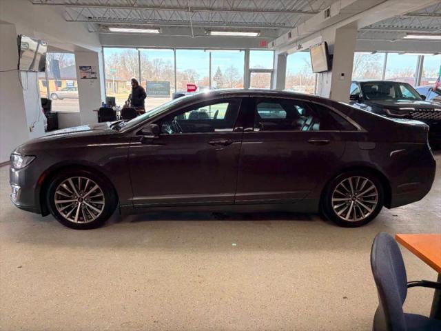 2020 Lincoln MKZ Standard