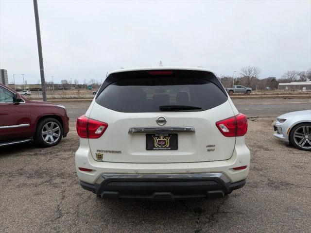 2020 Nissan Pathfinder SV 4WD