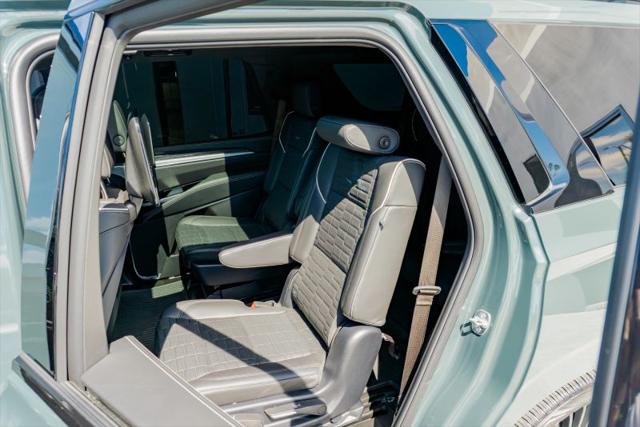 2025 Cadillac Escalade V-Series