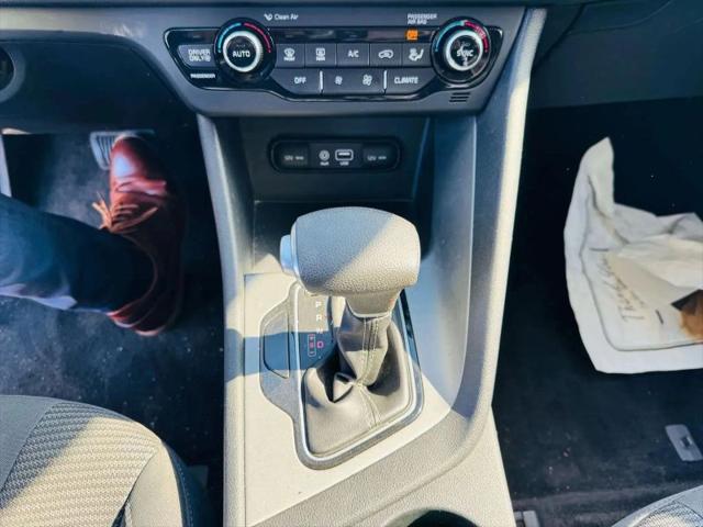 2017 Kia Niro LX