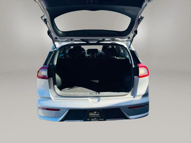2017 Kia Niro LX