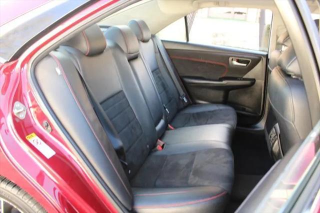 2016 Toyota Camry XSE