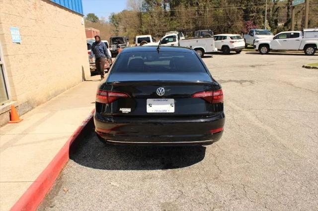 2021 Volkswagen Jetta 1.4T R-Line