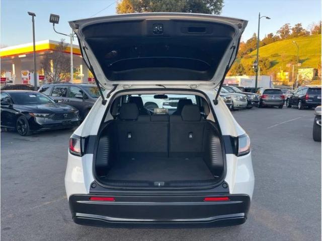 2023 Honda HR-V 2WD LX