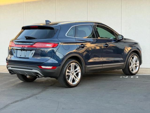 2015 Lincoln MKC Base