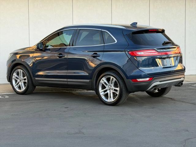 2015 Lincoln MKC Base
