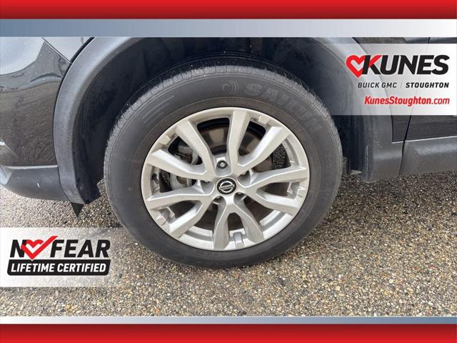2021 Nissan Rogue Sport S FWD Xtronic CVT