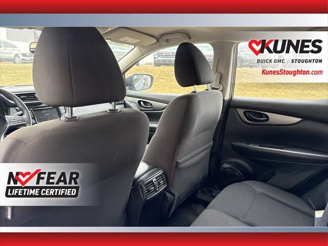 2021 Nissan Rogue Sport S FWD Xtronic CVT