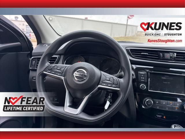 2021 Nissan Rogue Sport S FWD Xtronic CVT
