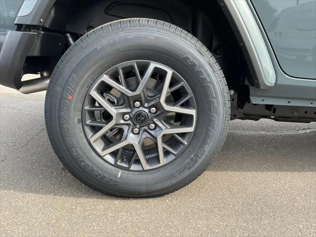 2026 Jeep Wrangler 4-Door Sahara 4x4