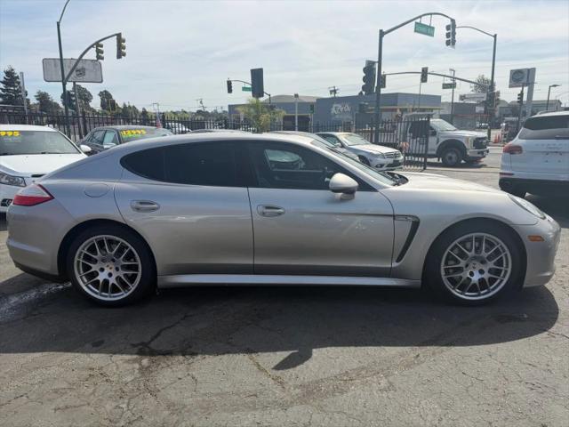 2012 Porsche Panamera 4