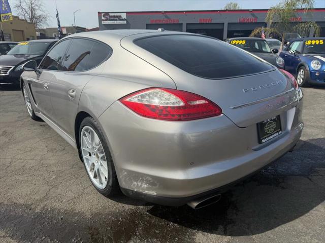 2012 Porsche Panamera 4
