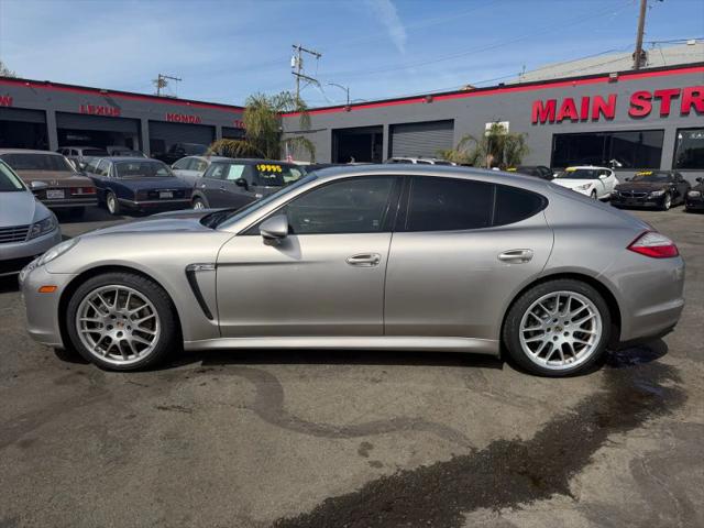2012 Porsche Panamera 4