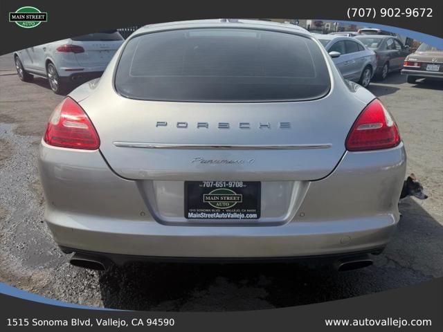 2012 Porsche Panamera 4