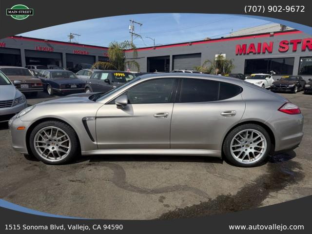 2012 Porsche Panamera 4