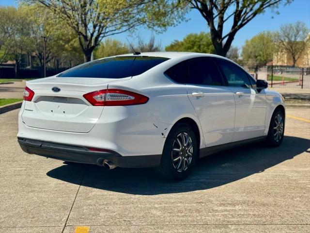 2014 Ford Fusion S