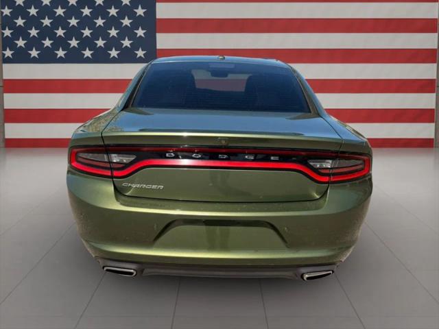 2020 Dodge Charger SXT RWD