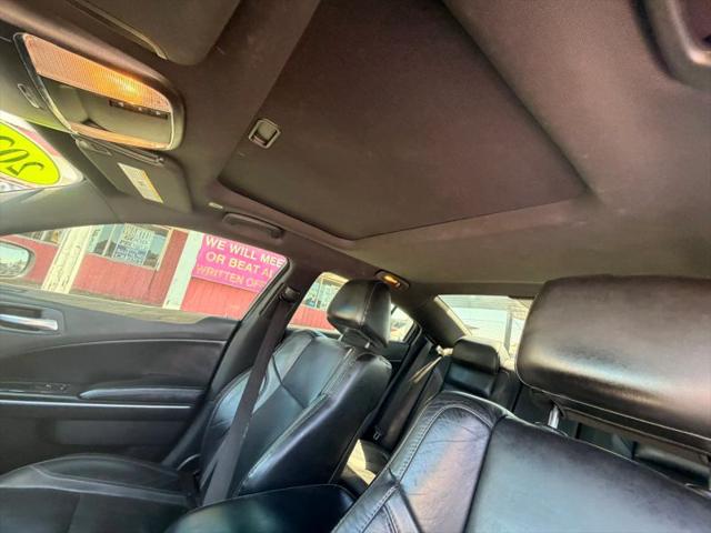 2020 Dodge Charger SXT RWD