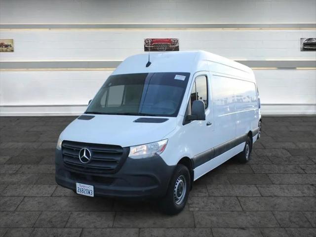 2023 Mercedes-Benz Sprinter 2500 High Roof 4-Cyl Gas