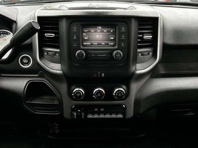 2024 Ram 3500 Tradesman/SLT/Laramie/Limited