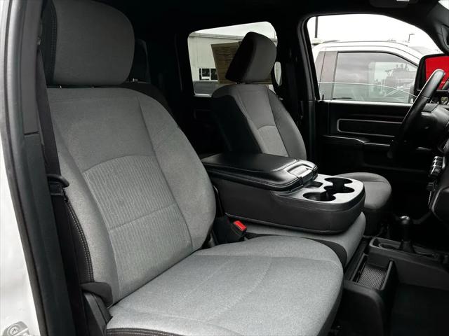 2024 Ram 3500 Tradesman/SLT/Laramie/Limited