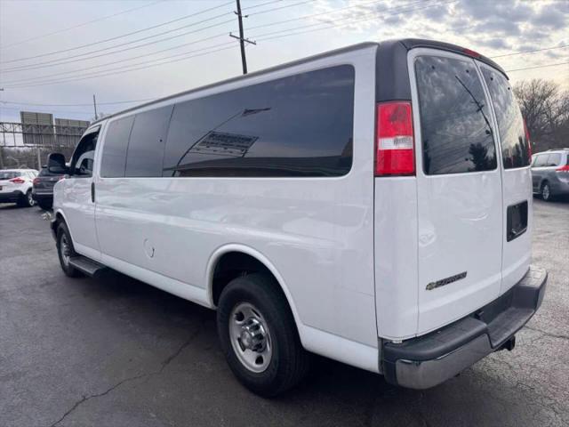 2020 Chevrolet Express Passenger RWD 3500 Extended Wheelbase LT