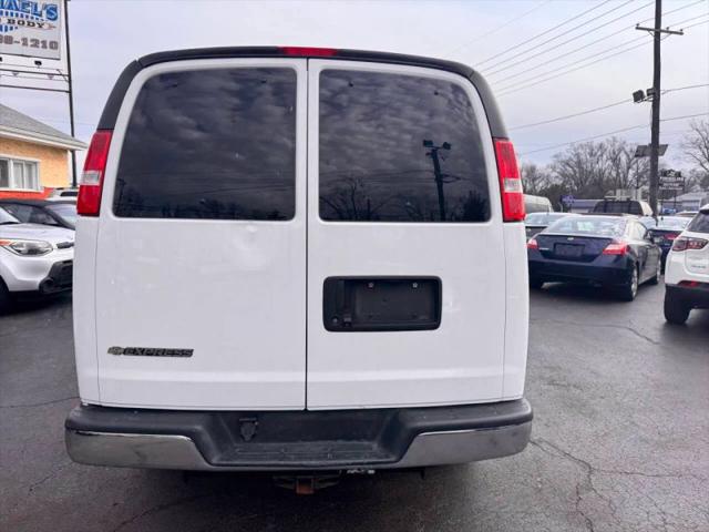 2020 Chevrolet Express Passenger RWD 3500 Extended Wheelbase LT