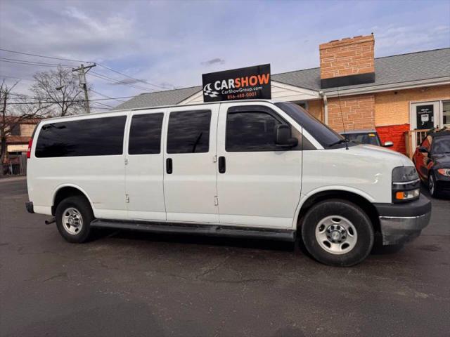 2020 Chevrolet Express Passenger RWD 3500 Extended Wheelbase LT