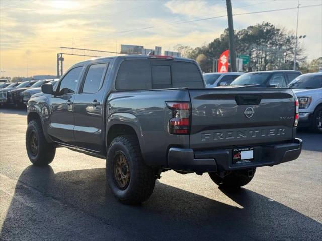 2022 Nissan Frontier Crew Cab SV 4x4