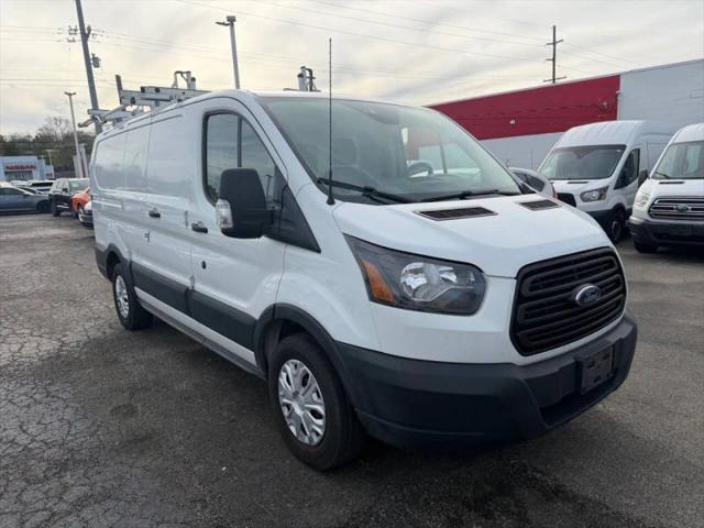 2019 Ford Transit w/60/40 Side Door w/RWB