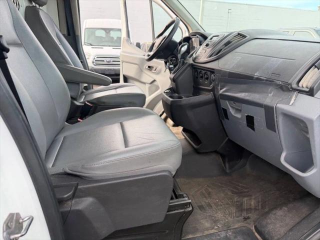 2019 Ford Transit w/60/40 Side Door w/RWB