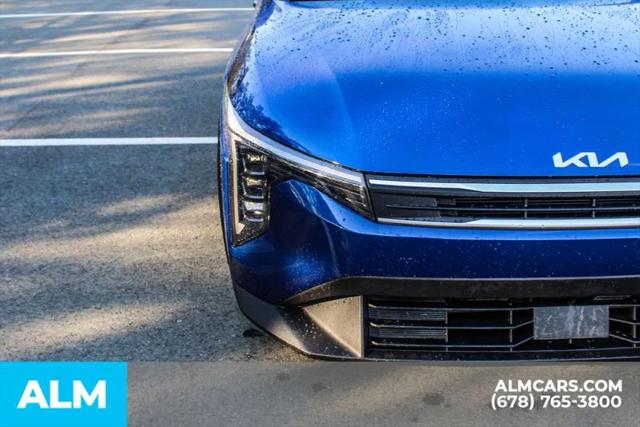 2025 Kia K4 LXS