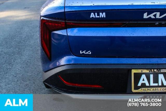 2025 Kia K4 LXS