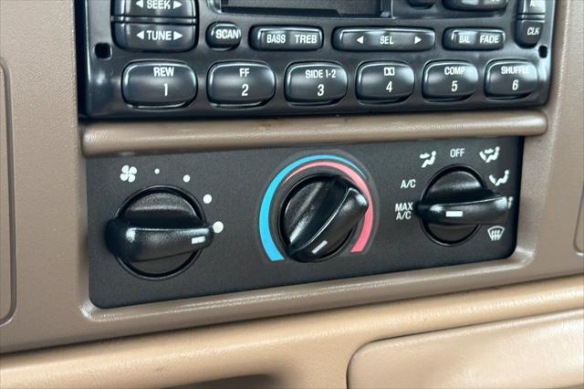 1999 Ford F-250 Lariat